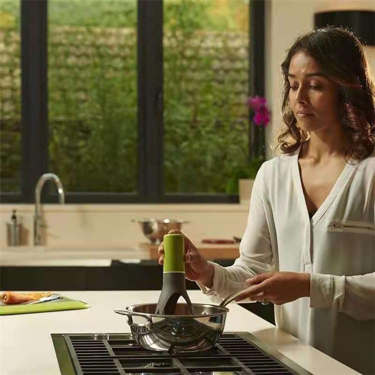 Fouet automatique pour sauces et soupes – en situation